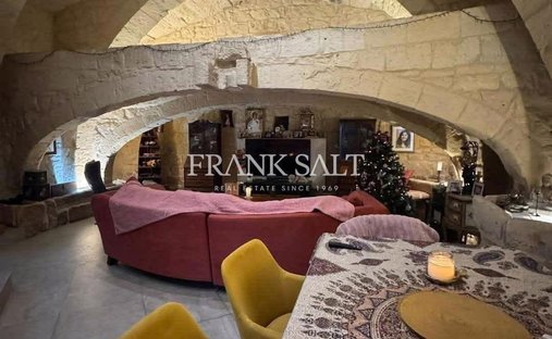 House in Qormi, Malta 1
