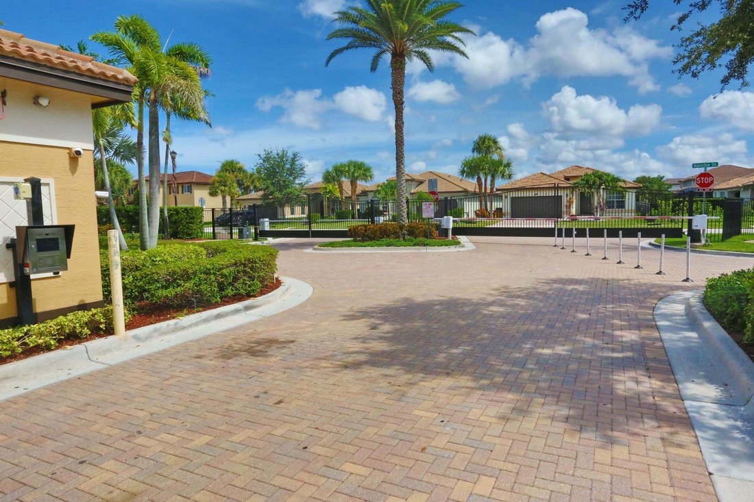 House in Lake Worth, Florida, United States 5 - 18392676