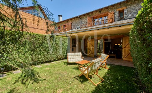 Townhouse in Bolvir, Catalonia, Spain 1