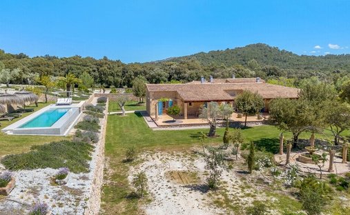 Estate in Campanet, Balearic Islands, Spain 1