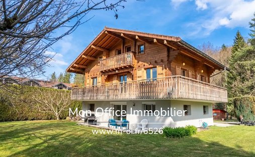 Chalet in Saint-Martin-Bellevue, Filliere, France 1