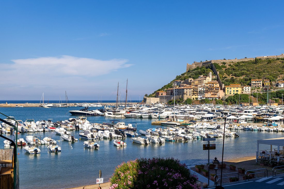 Apartment in Porto Santo Stefano, Monte Argentario, Tuscany 1 - 18390652
