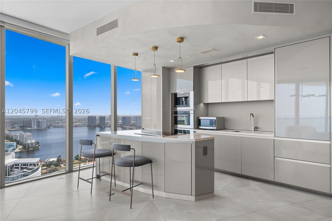Condo in Golden Beach, Florida, United States 2 - 18396127