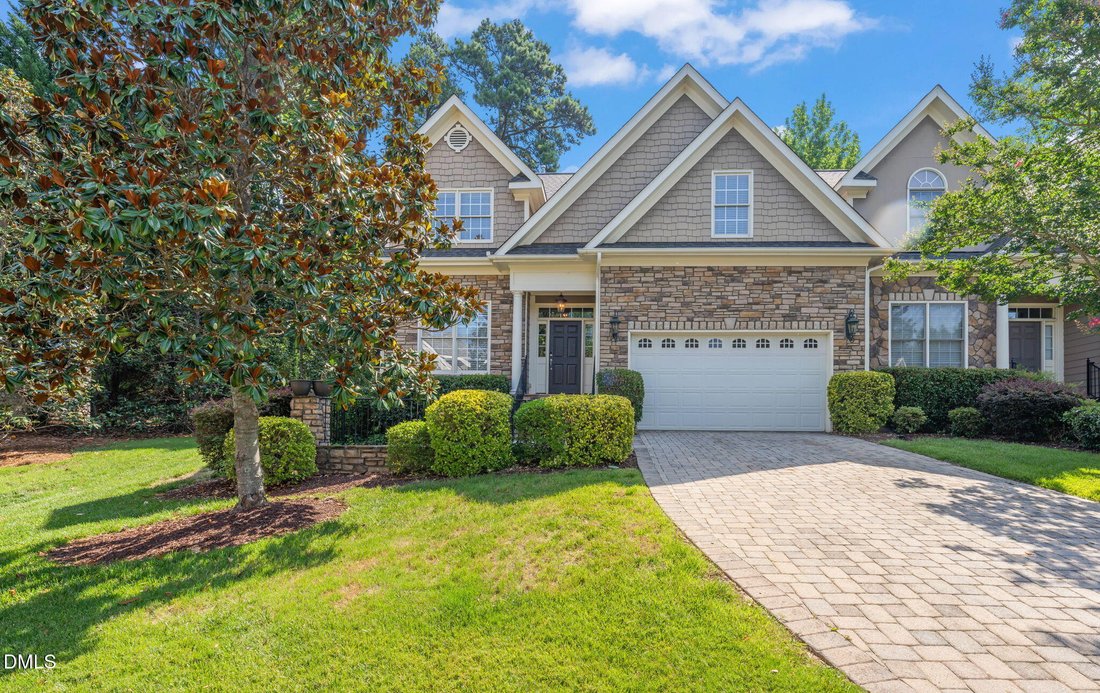 Townhouse in Raleigh, North Carolina, United States 1 - 18390638
