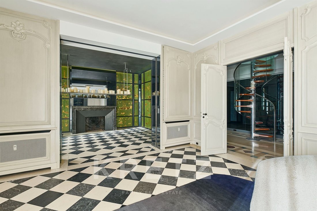 Apartment in Neuilly-sur-Seine, Ile-de-France, France 5 - 18392139