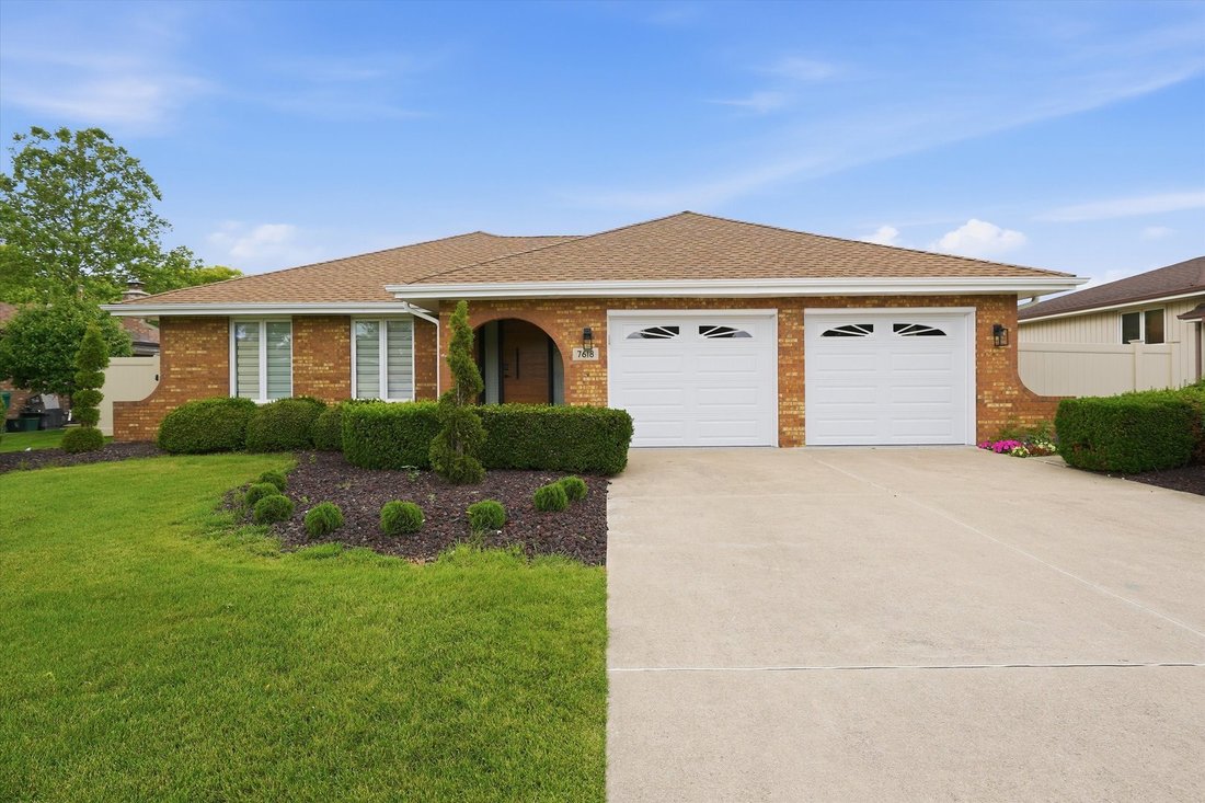 House in Orland Park, Illinois, United States 2 - 18391617