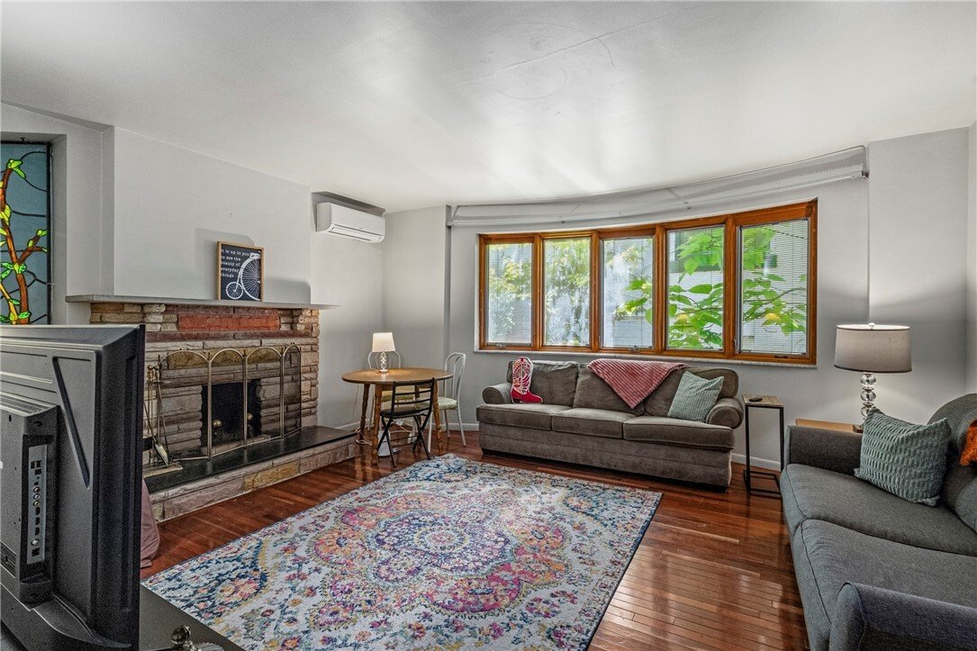 House in Pittsburgh, Pennsylvania, United States 2 - 18394077