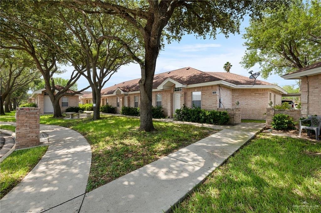 Edinburg, Texas, United States 2 - 18395401