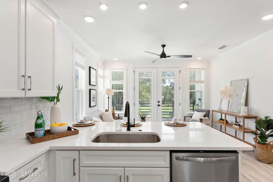 Townhouse in Jacksonville Beach, Florida, United States 4 - 18394251