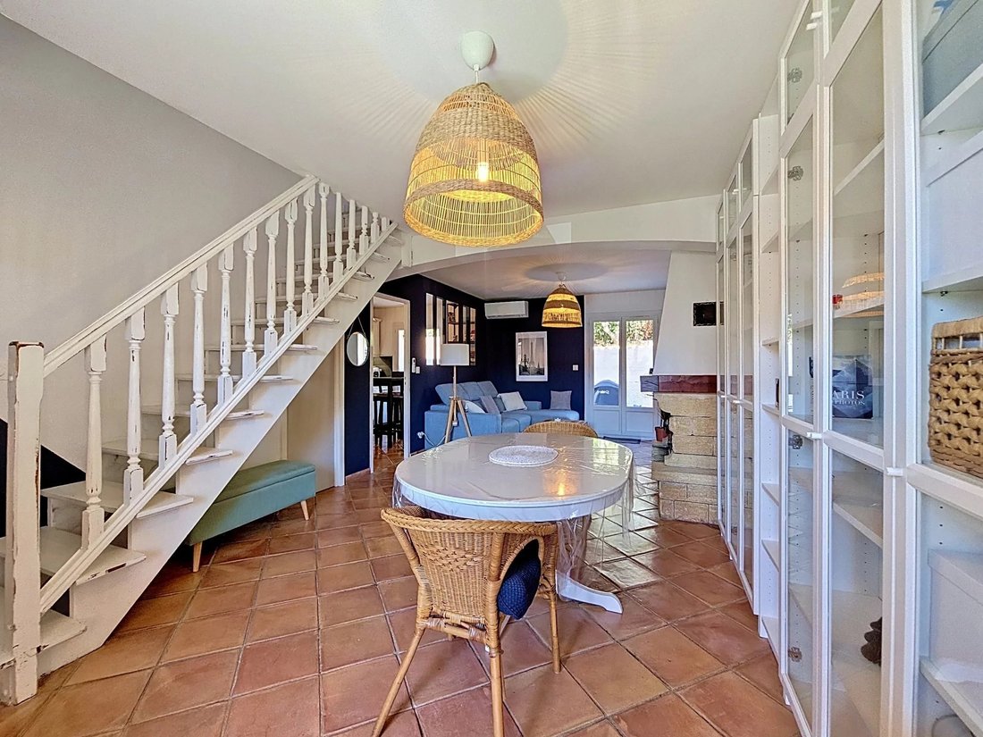House in Nord, La Gaude, France 2 - 18393219