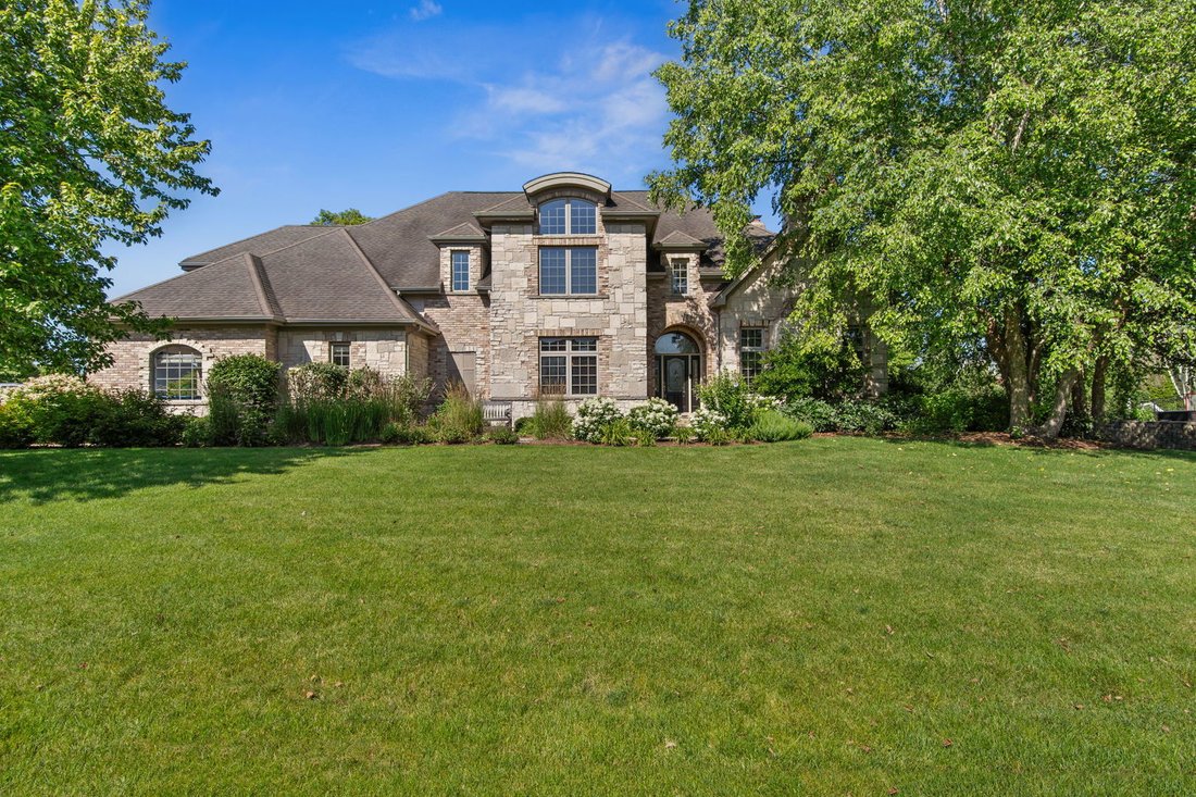 House in Campton Hills, Illinois, United States 1 - 18394656
