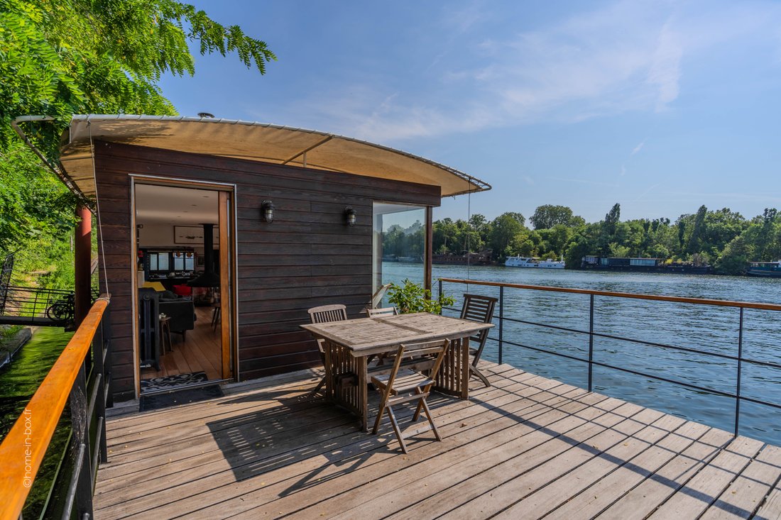 Apartment in Suresnes, Ile-de-France, France 2 - 18390237
