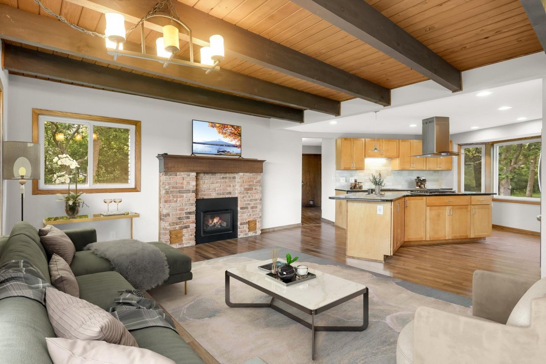 House in Nowthen, Minnesota, United States 3 - 18393694