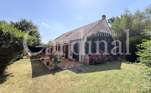 Haus in Bailly, Île-de-France, Frankreich 1