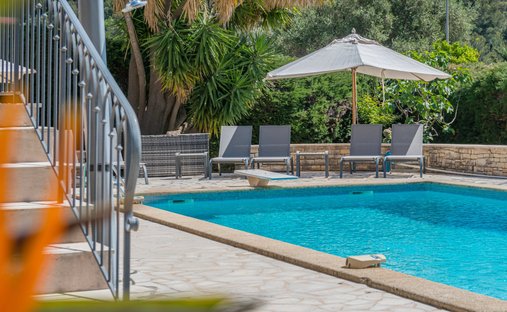 Villa in Èze, Provence-Alpes-Côte d'Azur, France 1