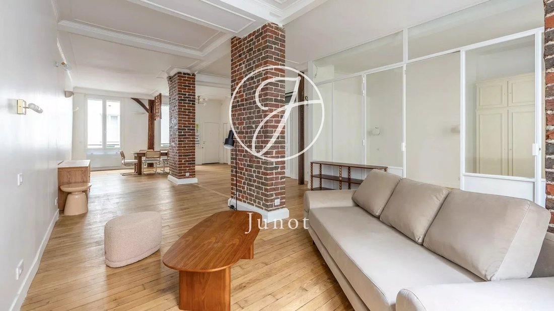 Apartment in Vivienne-Gaillon, Paris 2e Arrondissement, Paris 2 - 18392645