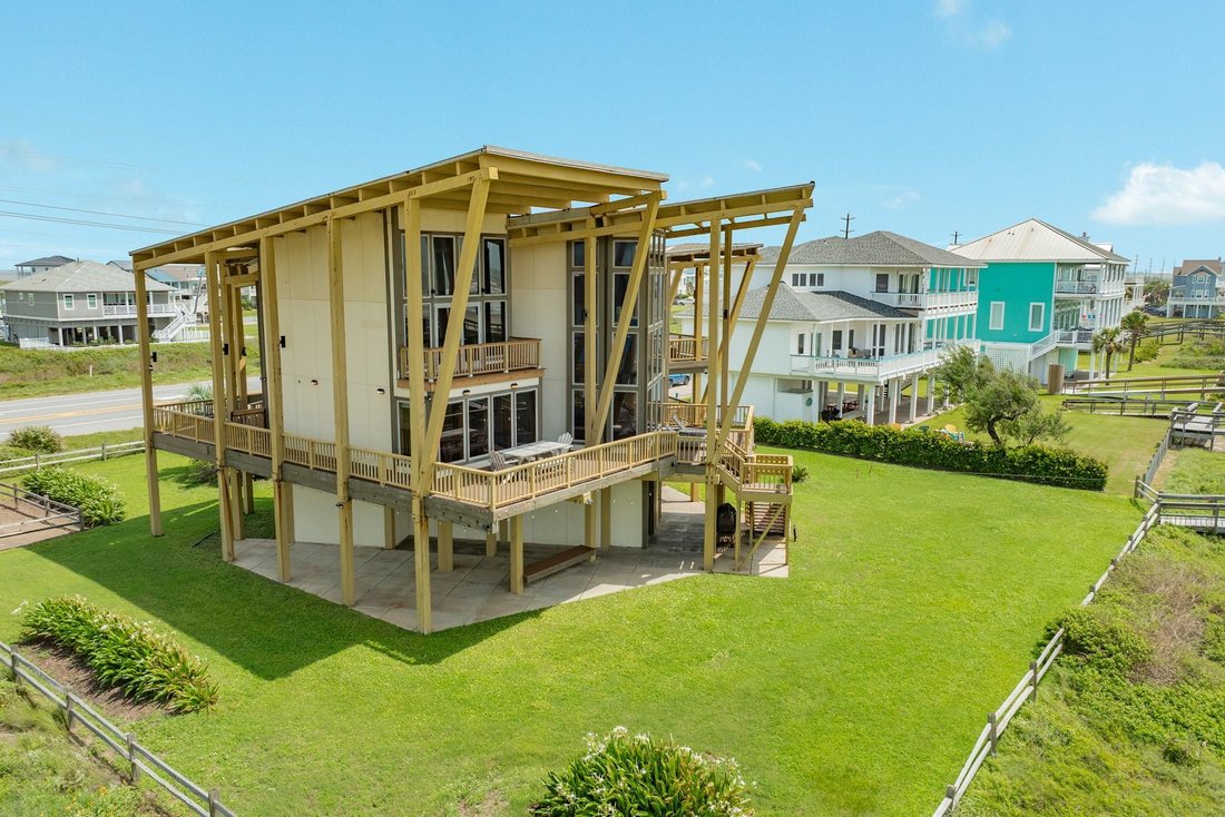 House in Galveston, Texas, United States 2 - 18391769