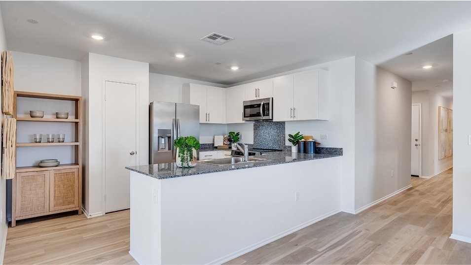 House in Hesperia, California, United States 2 - 18393559