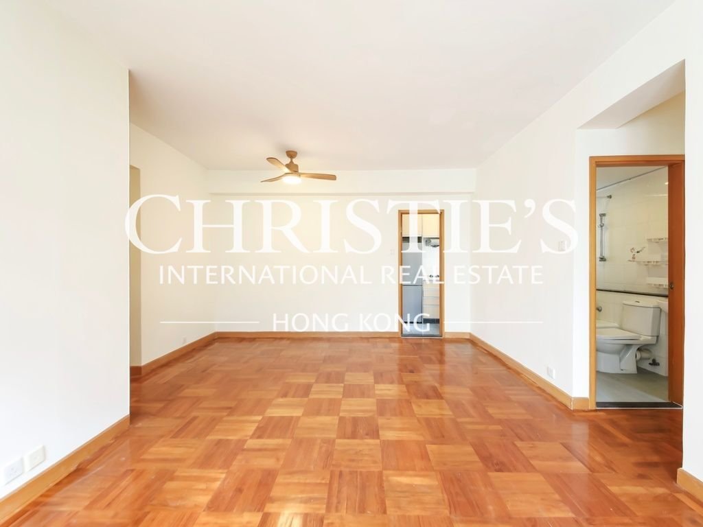 Apartment in Hong Kong, Hong Kong 3 - 18393645