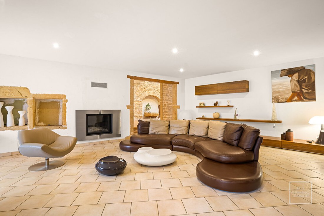 House in Poleymieux-au-Mont-d'Or, Auvergne-Rhône-Alpes, France 4 - 18182021