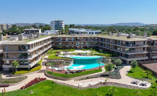 Apartamento en Quarteira, Algarve, Portugal 1