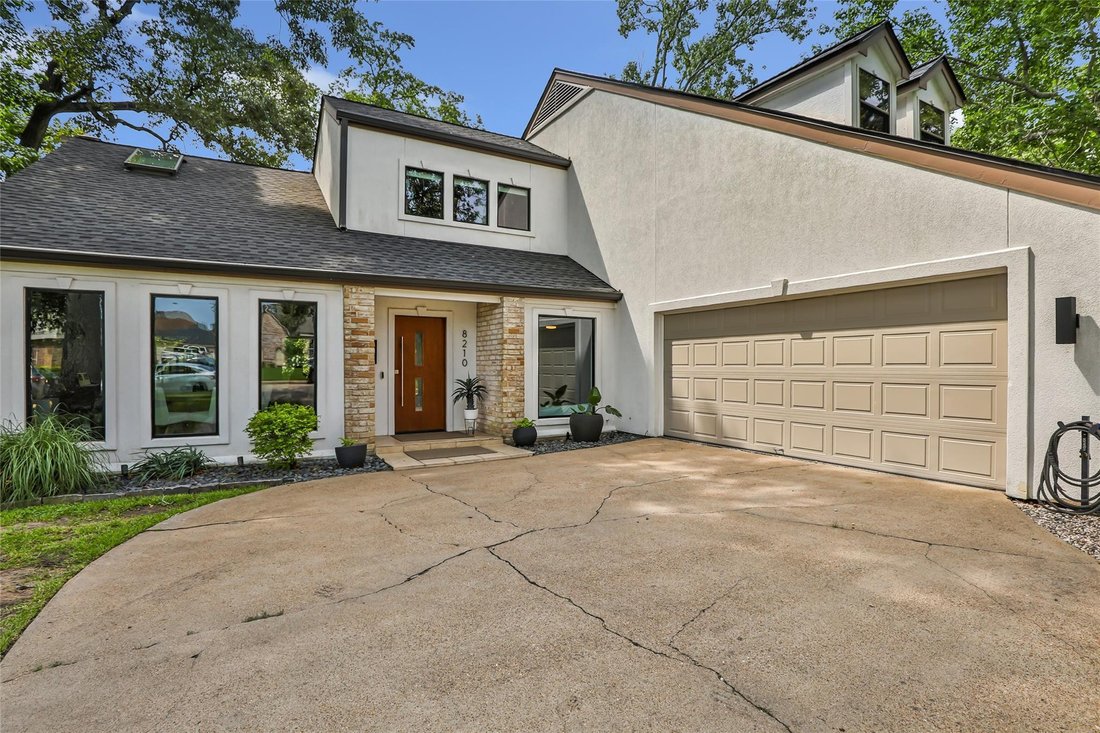 House in Humble, Texas, United States 3 - 18395982