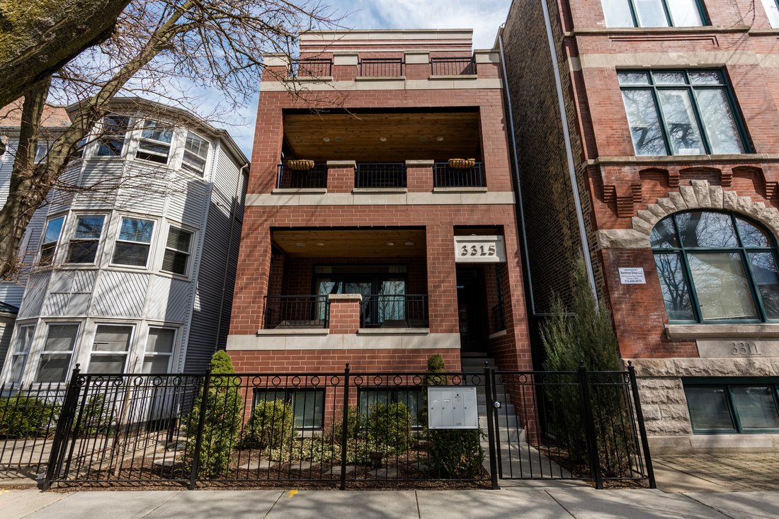 Condo in Chicago, Illinois, United States 1 - 18394807
