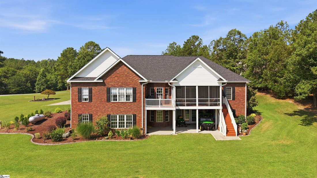 House in Hodges, South Carolina, United States 3 - 18394207