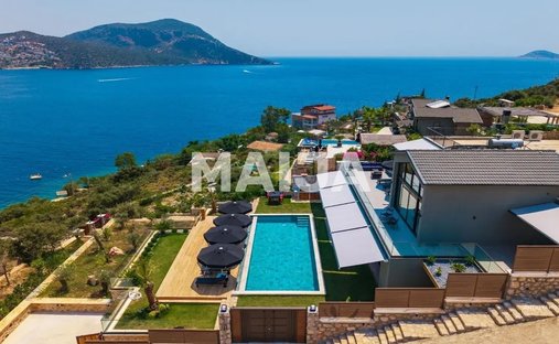 Villa in Antalya, Antalya, Turkey 1