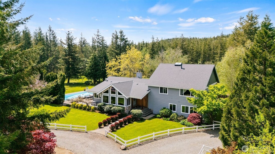 House in Ravensdale, Washington, United States 1 - 17867674