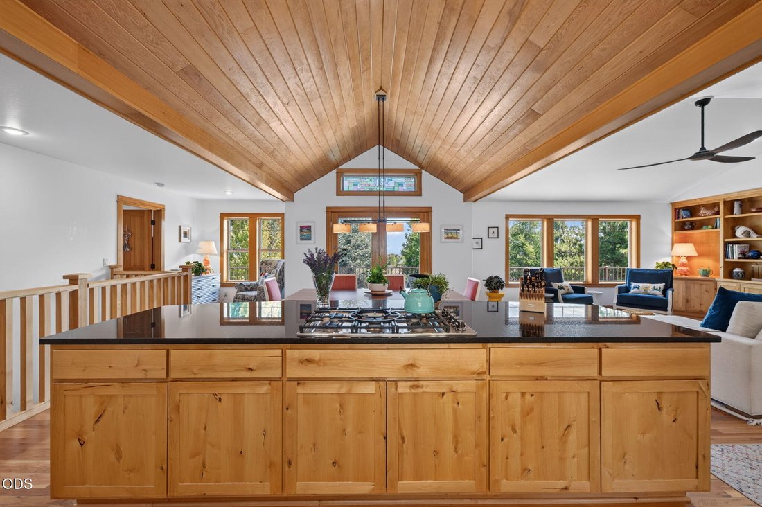 House in Bend, Oregon, United States 2 - 18395226