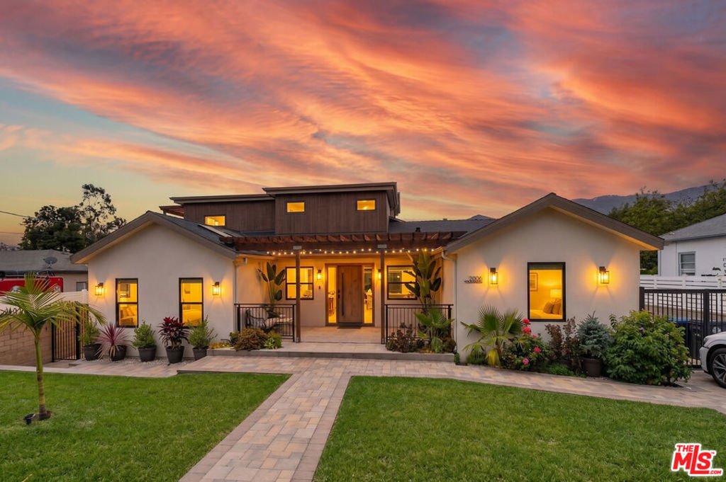 House in Glendale, California, United States 1 - 18395315