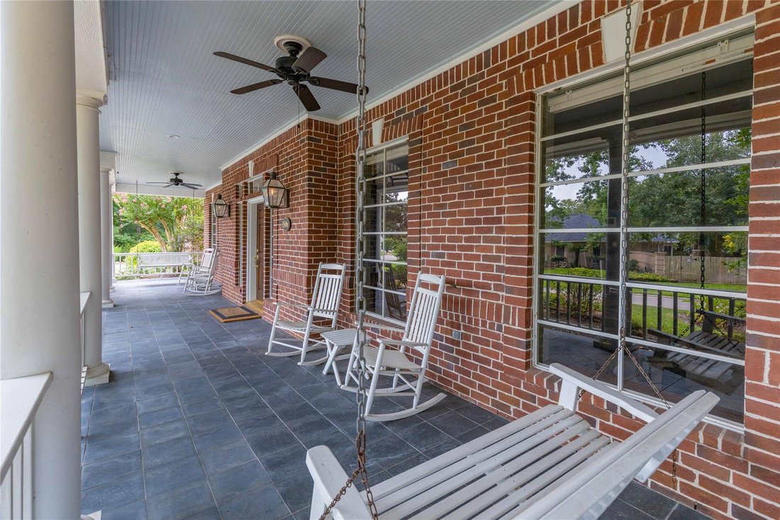 House in Houston, Texas, United States 5 - 18395961