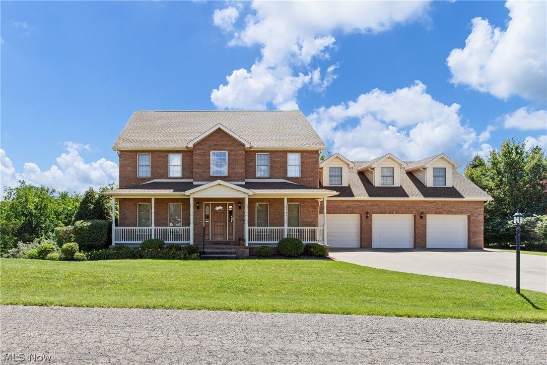 House in Saint Clairsville, Ohio, United States 3 - 18395438