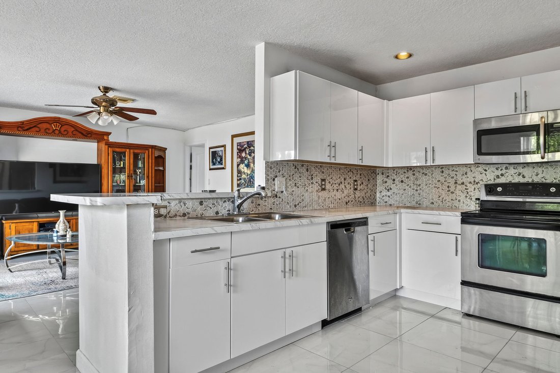House in Miami, Florida, United States 2 - 18395550