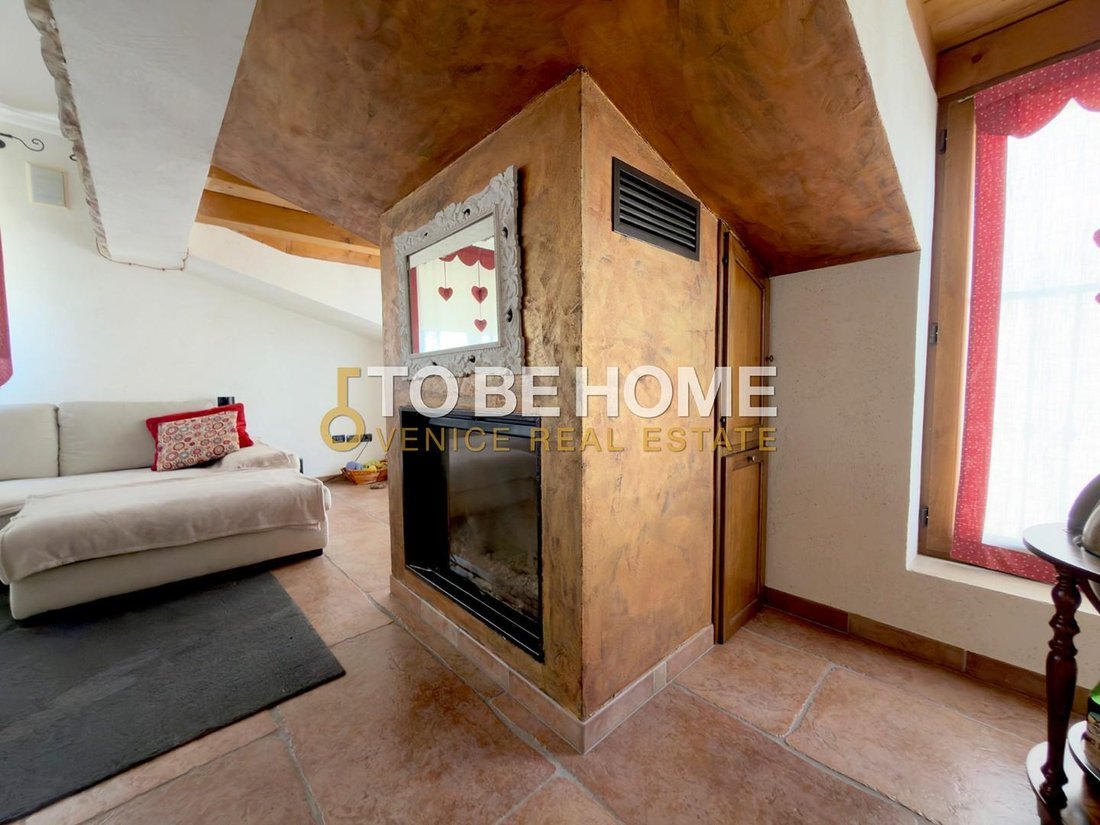 House in Bassano del Grappa, Veneto, Italy 3 - 18395145