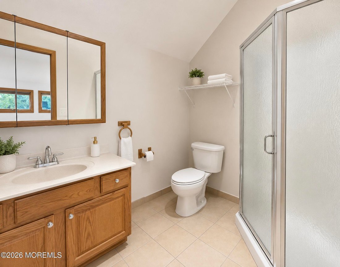 Long Branch, New Jersey, United States 5 - 18396838