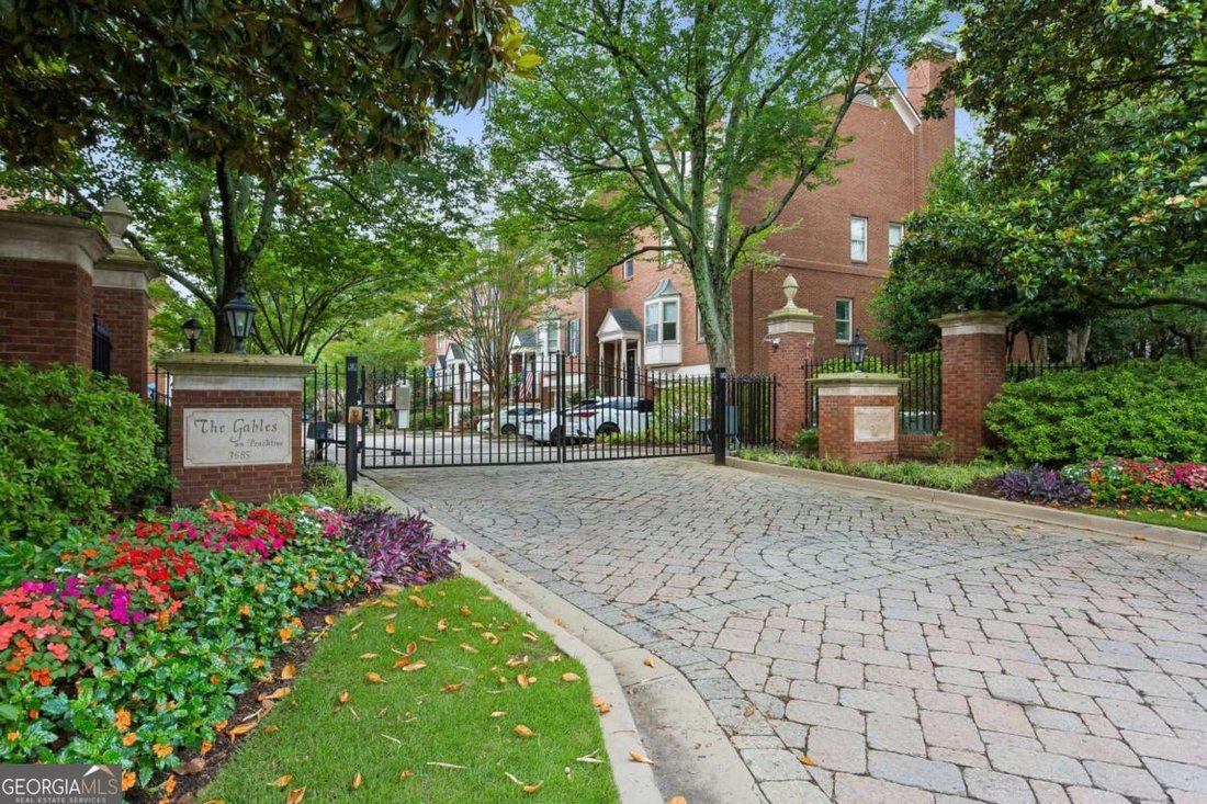 Townhouse in Brookhaven, Georgia, United States 2 - 18395589