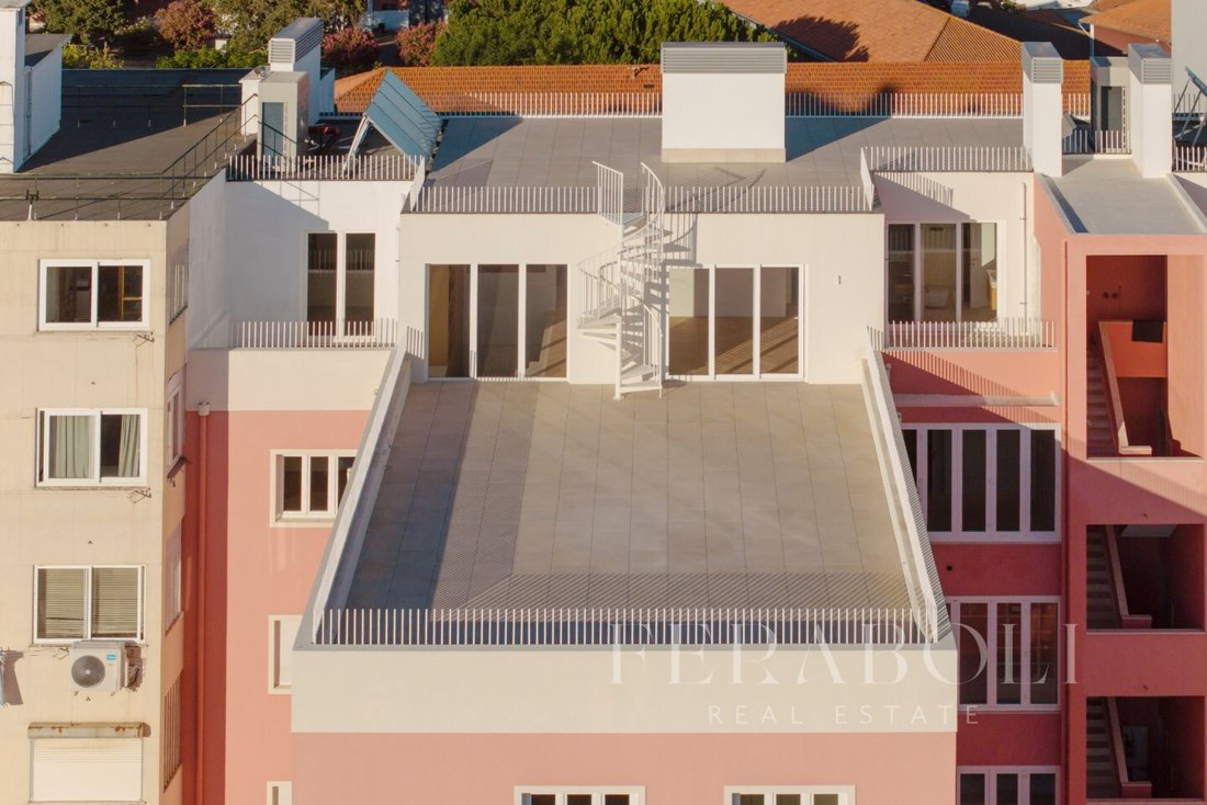 Penthouse in Santo Antonio, Lisbon, Portugal 1 - 18398208