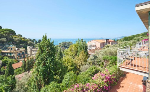 Apartment in La Serra-Tellaro, Lerici, Liguria 1