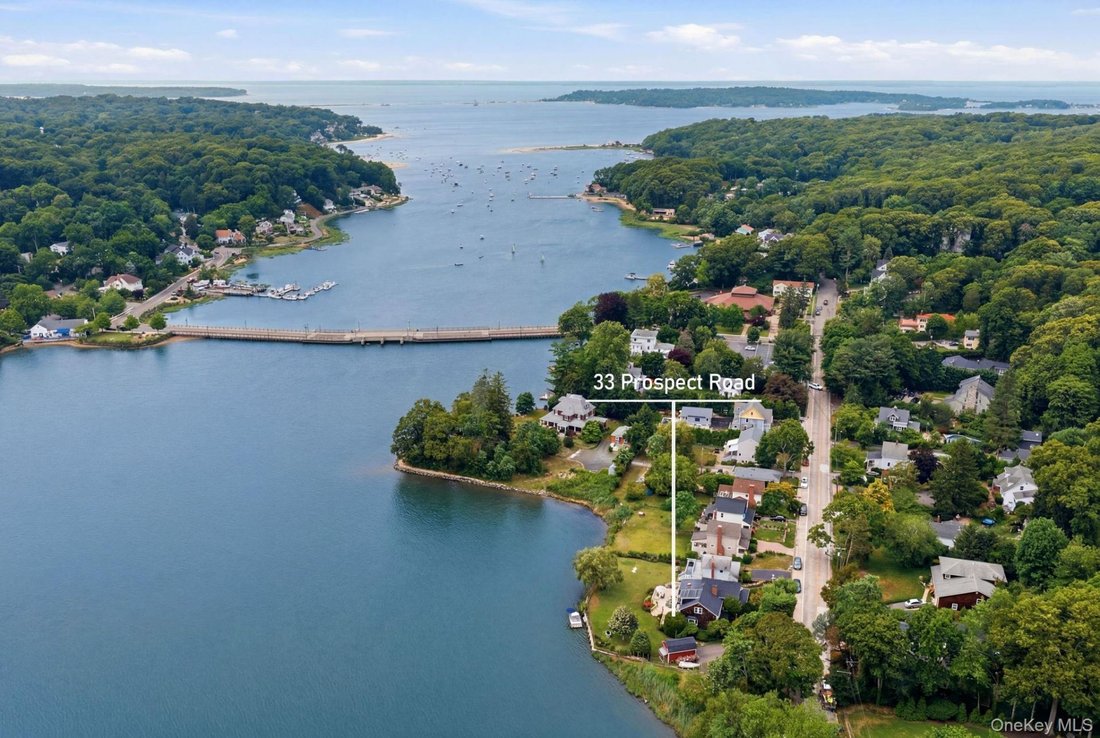 House in Centerport, New York, United States 2 - 18397650