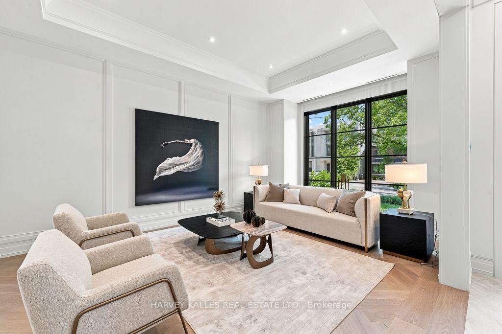 House in Toronto, Ontario, Canada 3 - 18397675