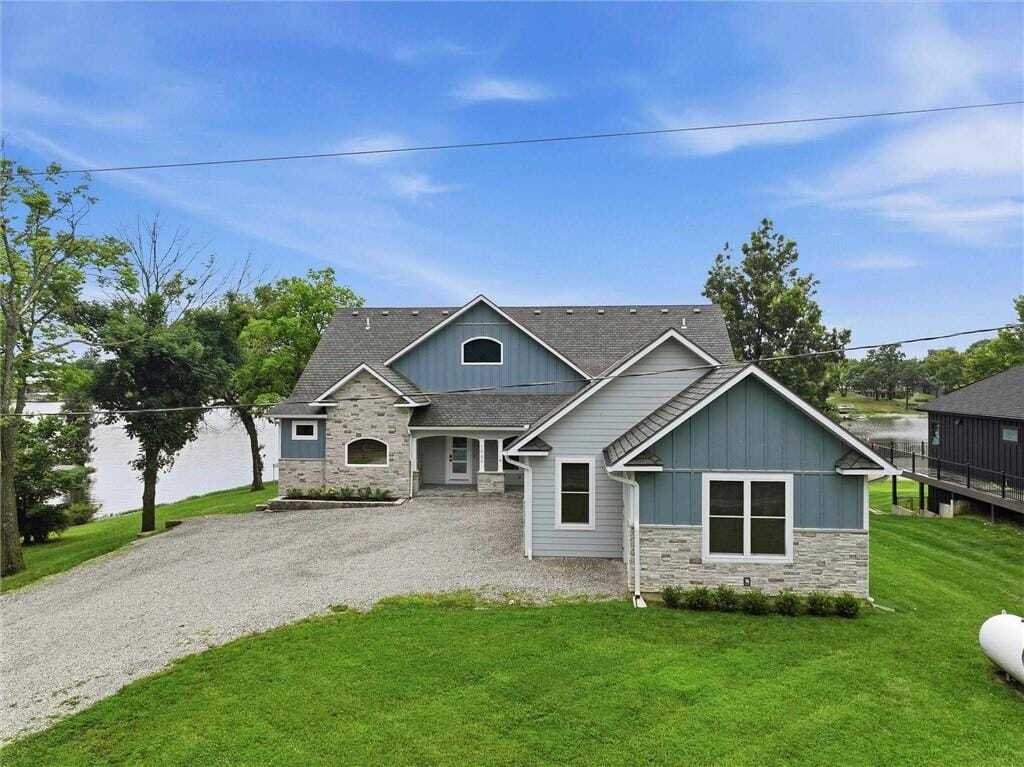 House in Gallatin, Missouri, United States 1 - 18397809