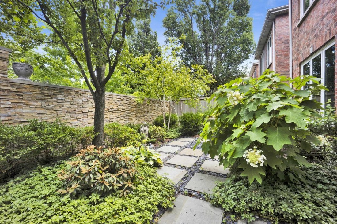 House in Chicago, Illinois, United States 2 - 18397744