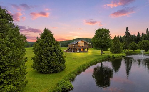 House in Lemington, Vermont, United States 1