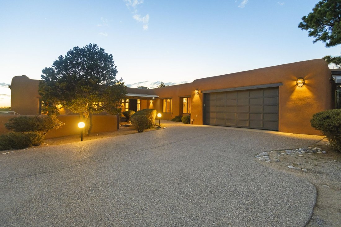 House in Albuquerque, New Mexico, United States 1 - 18398017