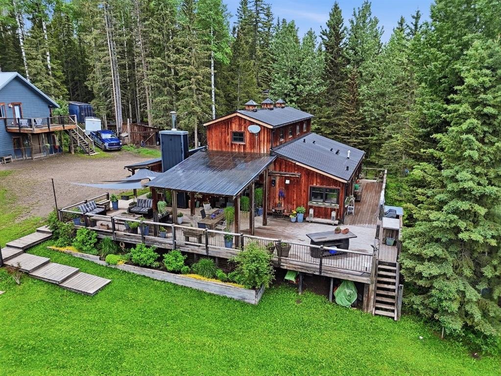 House in Water Valley, Alberta, Canada 2 - 17751344