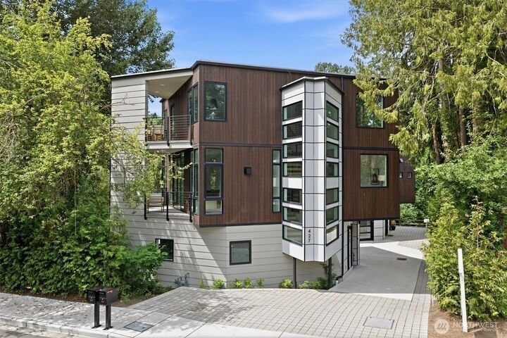 House in Bellevue, Washington, United States 1 - 18398263