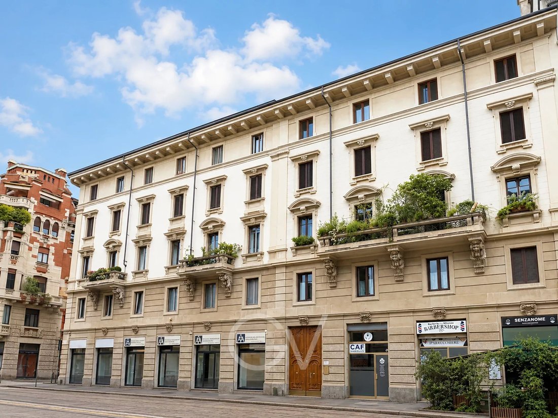 Condo in Centrale, Milan, Italy 2 - 18397642