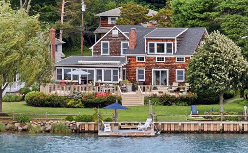 House in Centerport, New York, United States 1